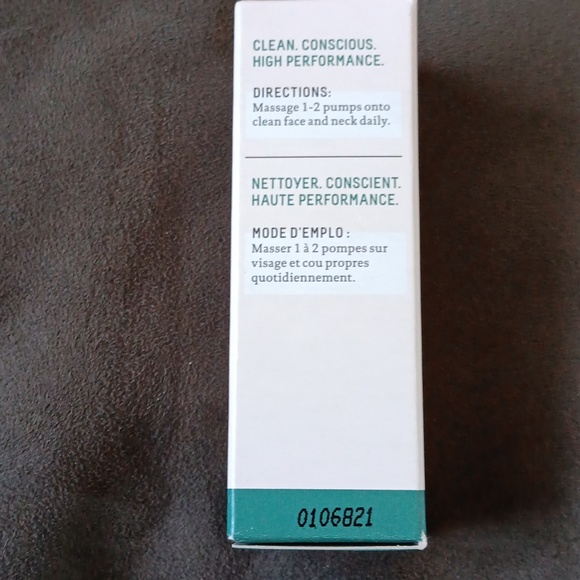 VITAMIN C DARK SPOT SERUM + Squalane - Picture 2 of 4